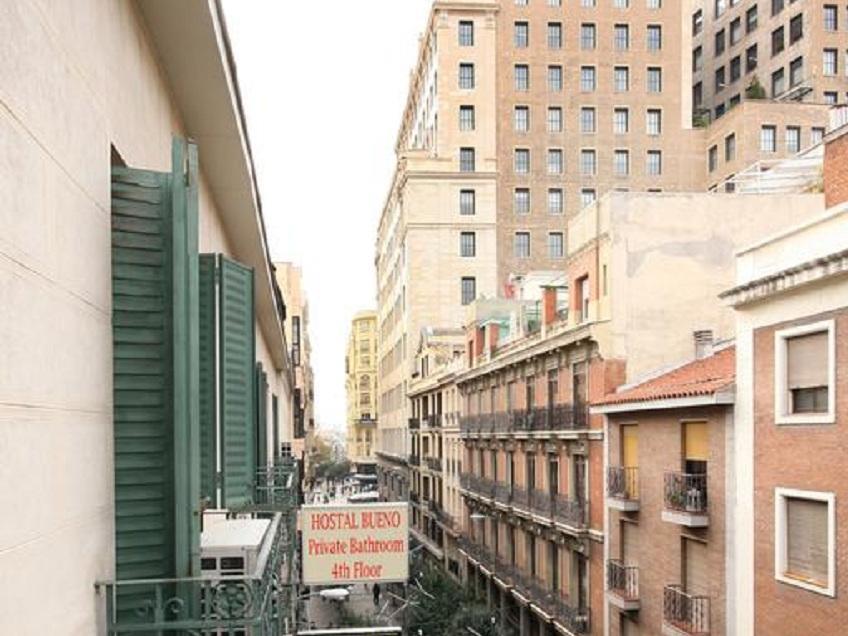 Ch Bueno Hotel Madrid Exterior photo